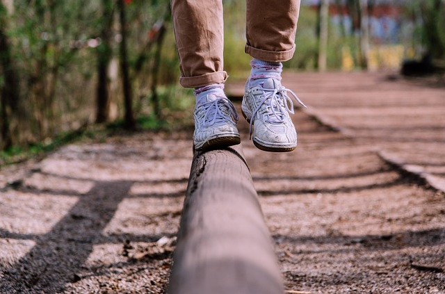 How to Balance Your Day Job and Side Hustle