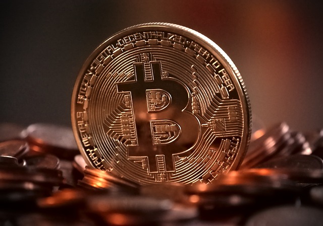 The Key Benefits of Accepting Cryptocurrency Payments with pCommerce